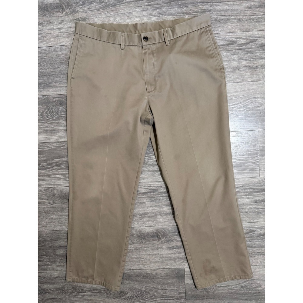 Haggar H26 Mens 42x32 Khaki Tan Cotton Straight Leg Flat Front Chino Pants